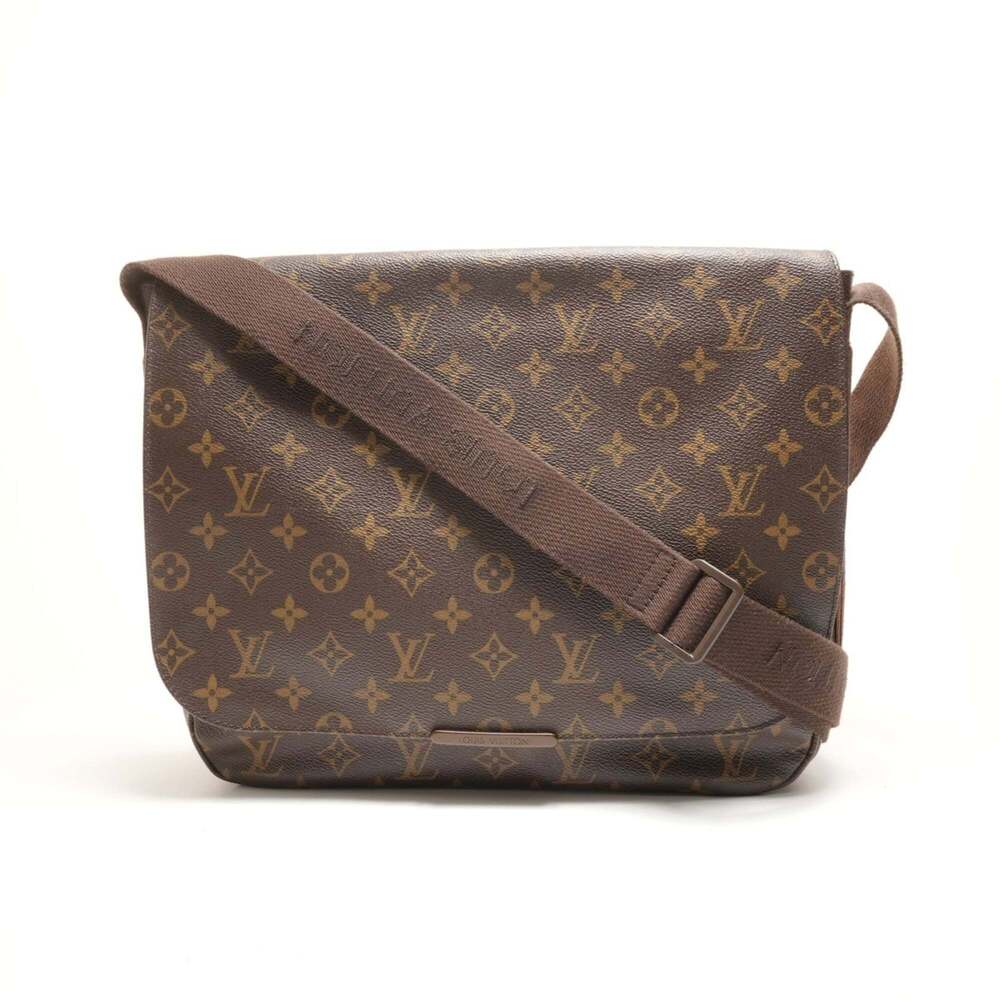 LOUIS VUITTON Authentic Brown Monogram Messenger Shoulder Bag